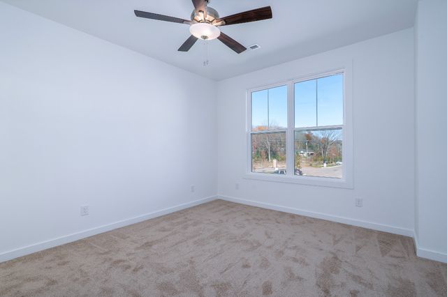 1170 S Dickerson Rd Unit 25, Goodlettsville, TN 37072