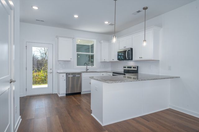 1170 S Dickerson Rd Unit 25, Goodlettsville, TN 37072