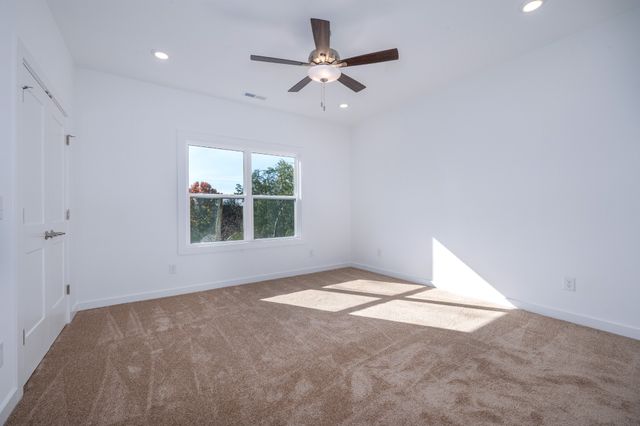 1170 S Dickerson Rd Unit 25, Goodlettsville, TN 37072