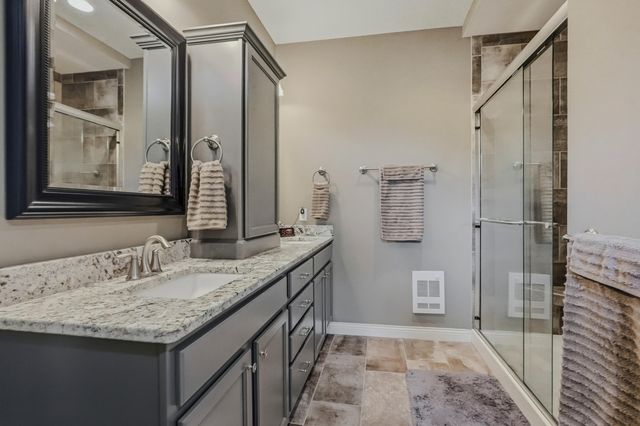 3812 CANYON RIDGE DR, Columbia, MO 65202