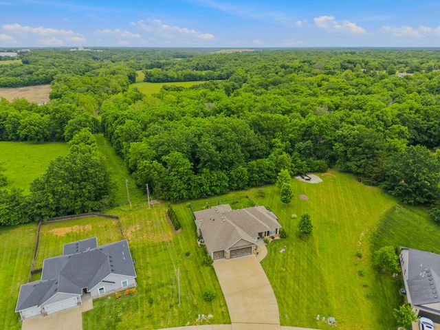 3812 CANYON RIDGE DR, Columbia, MO 65202