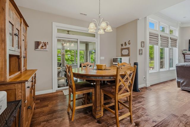 3812 CANYON RIDGE DR, Columbia, MO 65202
