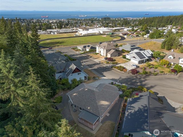 3140 S City Lights Place, Port Angeles, WA 98362