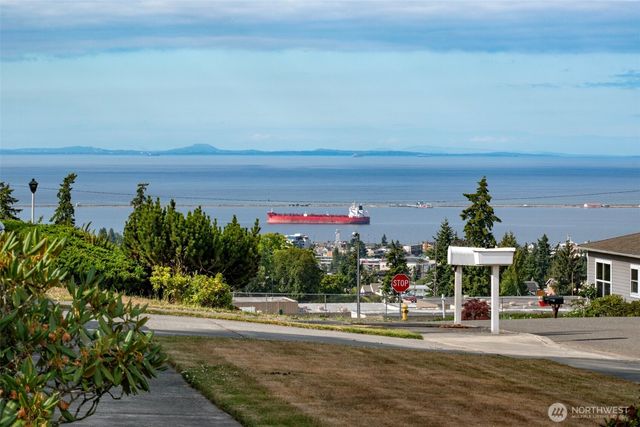3140 S City Lights Place, Port Angeles, WA 98362
