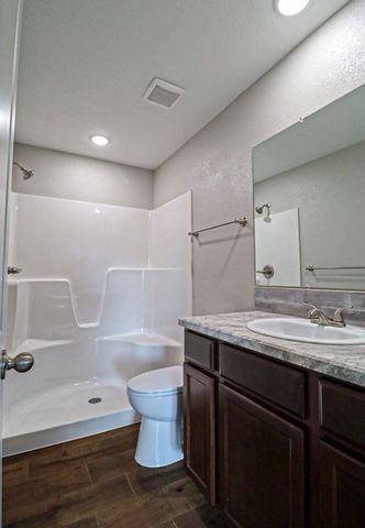 713 N Washington, El Dorado, KS 67042