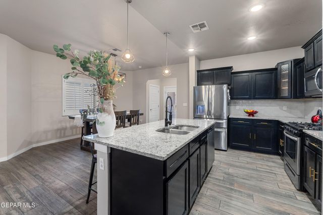 11506 Wayne Carreon Street, El Paso, TX 79927