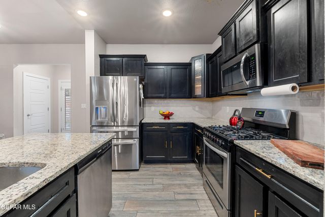 11506 Wayne Carreon Street, El Paso, TX 79927