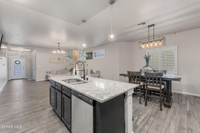 11506 Wayne Carreon Street, El Paso, TX 79927