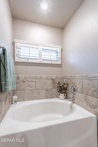 11506 Wayne Carreon Street, El Paso, TX 79927