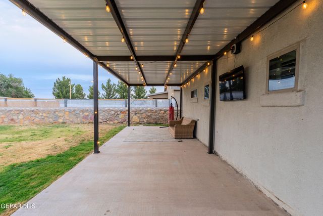 11506 Wayne Carreon Street, El Paso, TX 79927