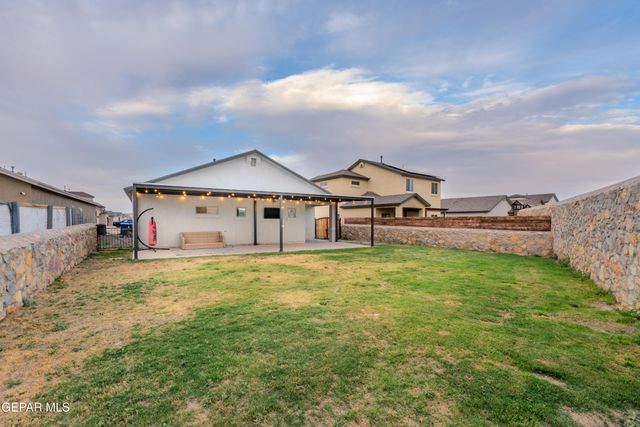 11506 Wayne Carreon Street, El Paso, TX 79927