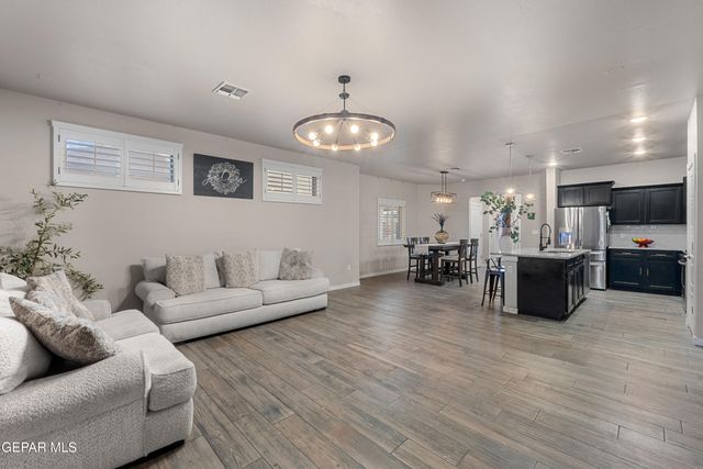 11506 Wayne Carreon Street, El Paso, TX 79927