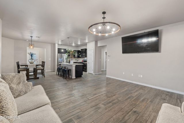 11506 Wayne Carreon Street, El Paso, TX 79927
