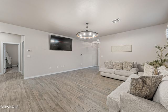 11506 Wayne Carreon Street, El Paso, TX 79927