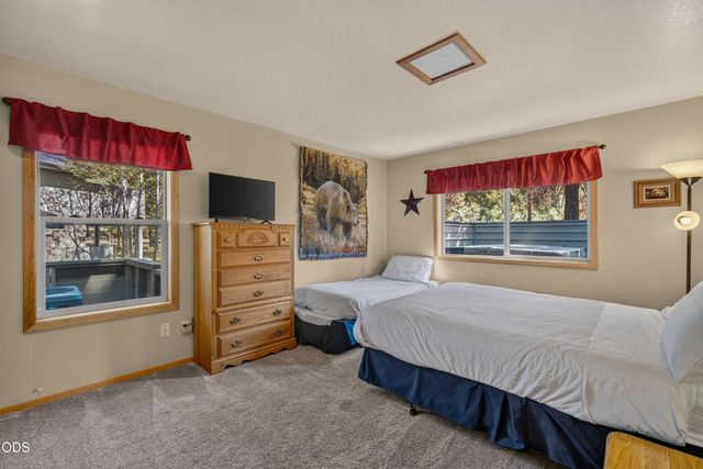 17924 Foursome Lane, Sunriver, OR 97707