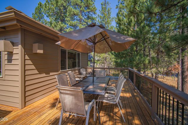 17924 Foursome Lane, Sunriver, OR 97707