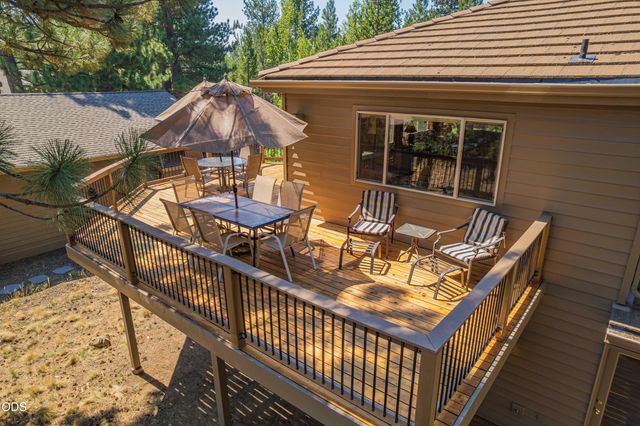 17924 Foursome Lane, Sunriver, OR 97707