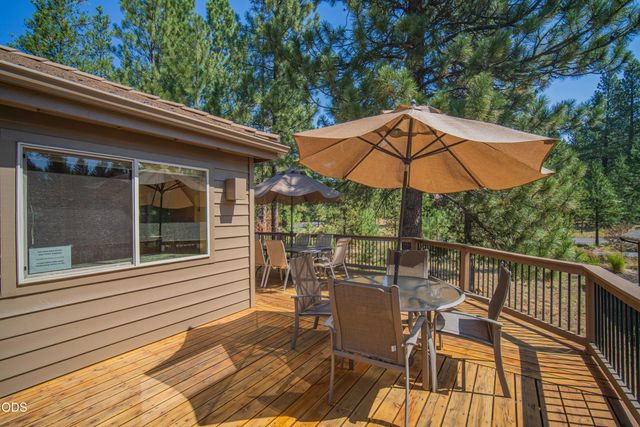 17924 Foursome Lane, Sunriver, OR 97707