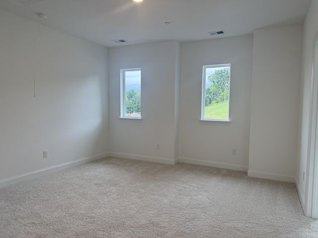 5409 Napa Valley Drive, Smyrna, TN 37167