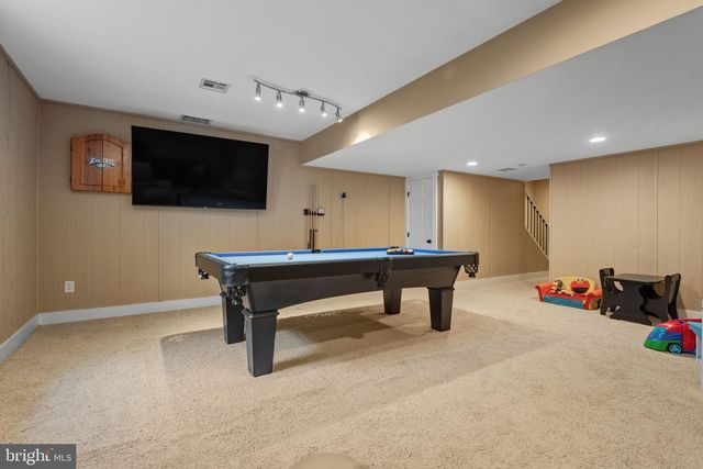 129 CREEKVIEW DR, Paradise, PA 17562