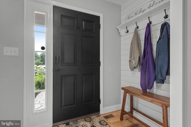 129 CREEKVIEW DR, Paradise, PA 17562