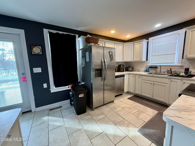 31 Parry Street, Fort Edward, NY 12839