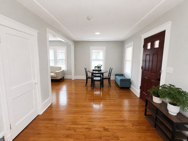 34 Baxter Ave 34, Quincy, MA 02169
