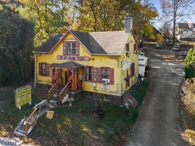 106 Pompton Ave, Cedar Grove Twp., NJ 07009