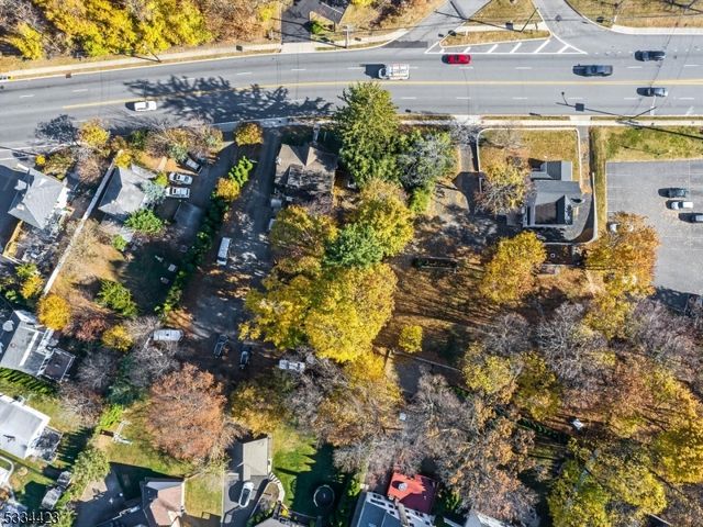 106 Pompton Ave, Cedar Grove Twp., NJ 07009