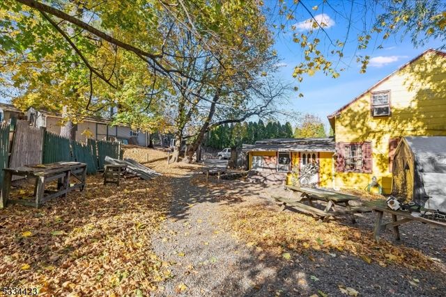 106 Pompton Ave, Cedar Grove Twp., NJ 07009