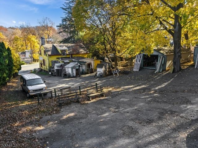 106 Pompton Ave, Cedar Grove Twp., NJ 07009