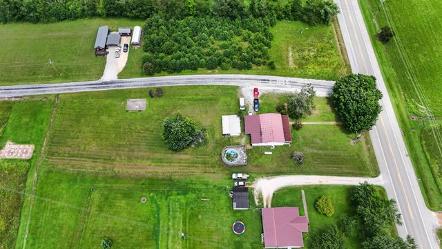 830 Buffalo Rd, Hohenwald, TN 38462