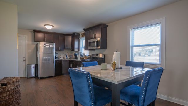 12842 Winchester Avenue, Blue Island, IL 60406