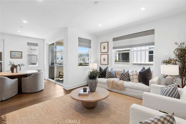 1209 Winslow, Newport Beach, CA 92660
