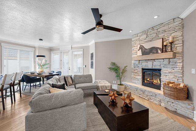 10207 N BAYHILL DR, Cedar Hills, UT 84062