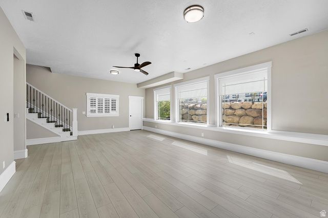 10207 N BAYHILL DR, Cedar Hills, UT 84062
