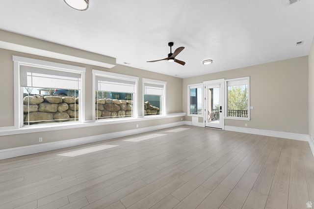 10207 N BAYHILL DR, Cedar Hills, UT 84062
