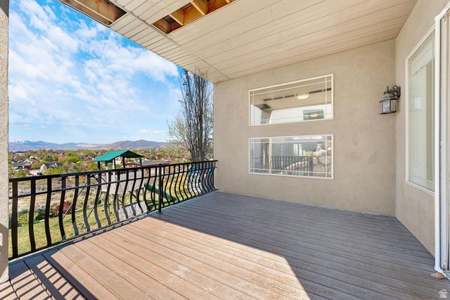 10207 N BAYHILL DR, Cedar Hills, UT 84062