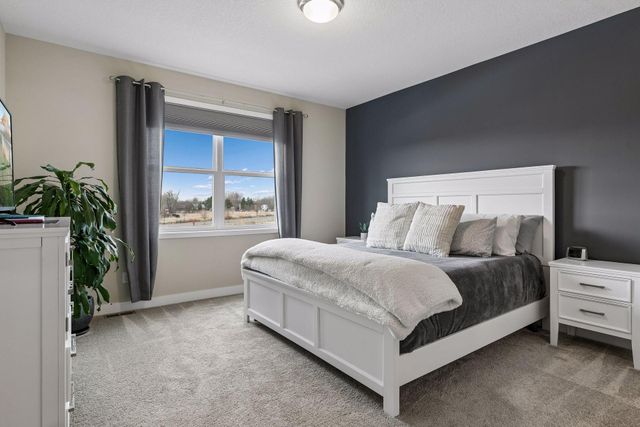 2040 Diamond Lane, Lino Lakes, MN 55038