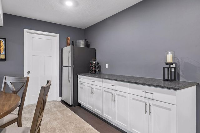 2040 Diamond Lane, Lino Lakes, MN 55038