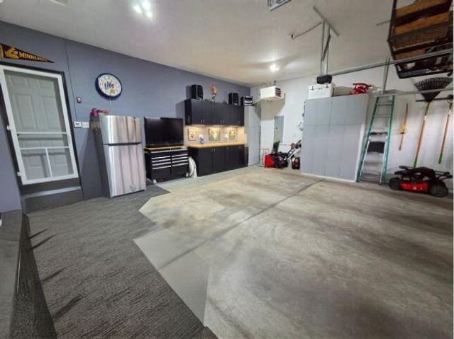 2040 Diamond Lane, Lino Lakes, MN 55038