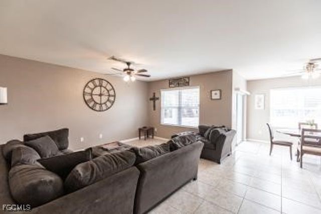7380 Mikasa DR, Punta Gorda, FL 33950