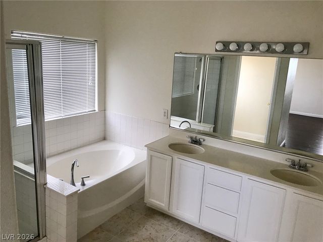 7026 Rustling Winds Avenue, Las Vegas, NV 89113