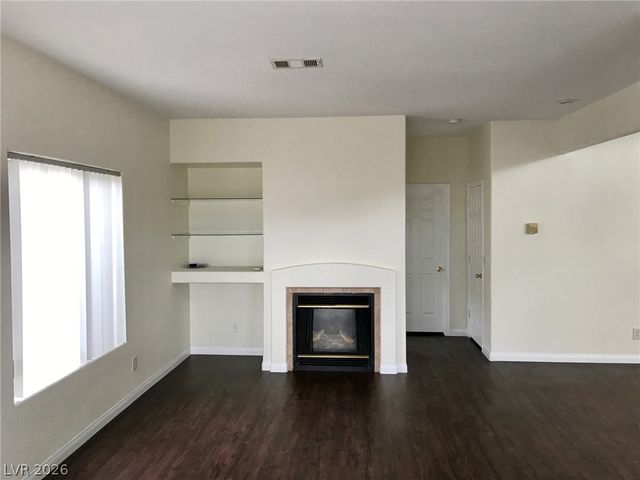 7026 Rustling Winds Avenue, Las Vegas, NV 89113