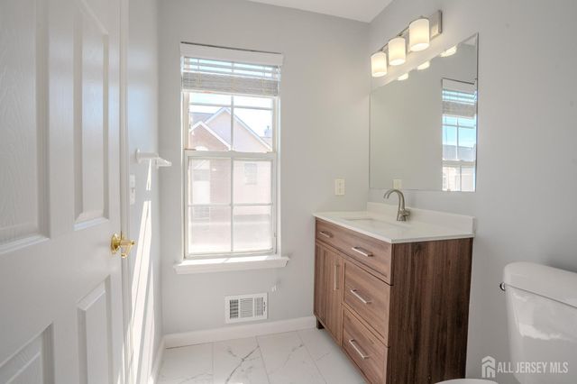 118 Copeley Way, North Brunswick, NJ 08902