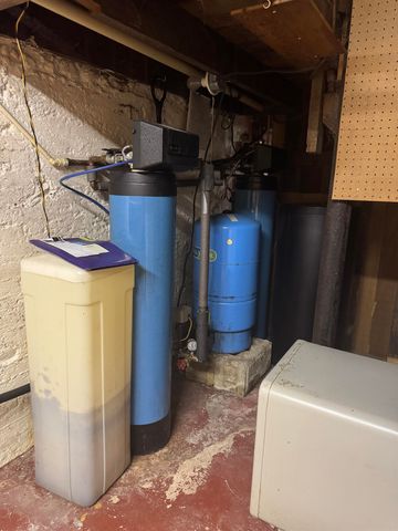 1627 S M-52 Highway, Owosso, MI 48867