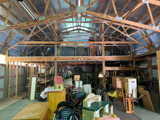 1627 S M-52 Highway, Owosso, MI 48867