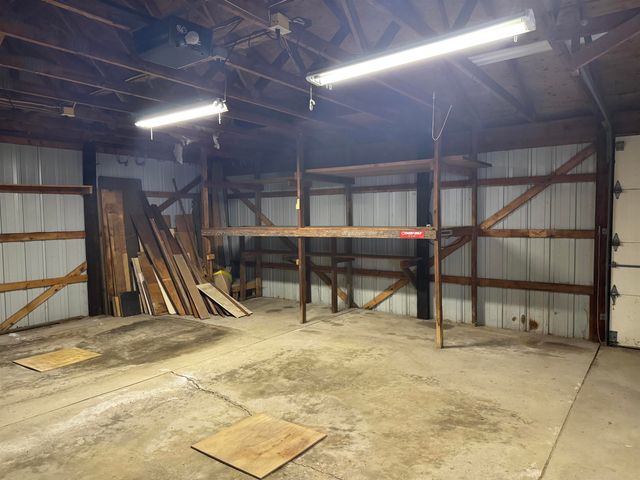 1627 S M-52 Highway, Owosso, MI 48867