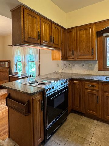 1627 S M-52 Highway, Owosso, MI 48867