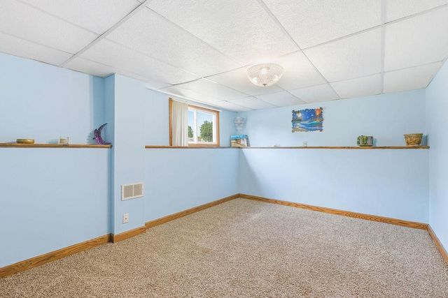2101 Laramie Trail, Brooklyn Park, MN 55444